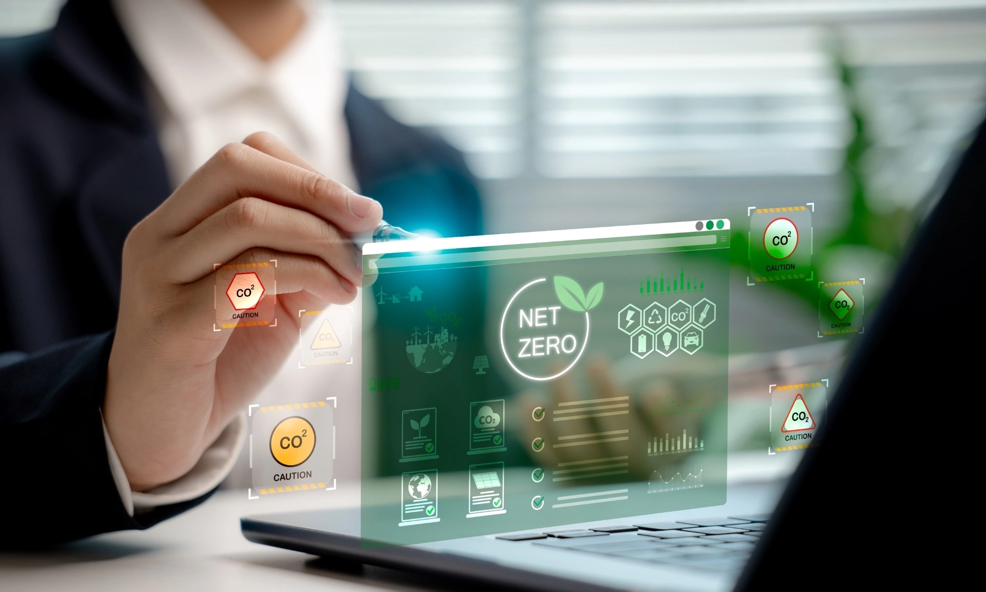 <p><em id="isPasted">Net Zero Carbon</em>: Strategi Perusahaan Mencapai Emisi Nol</p>