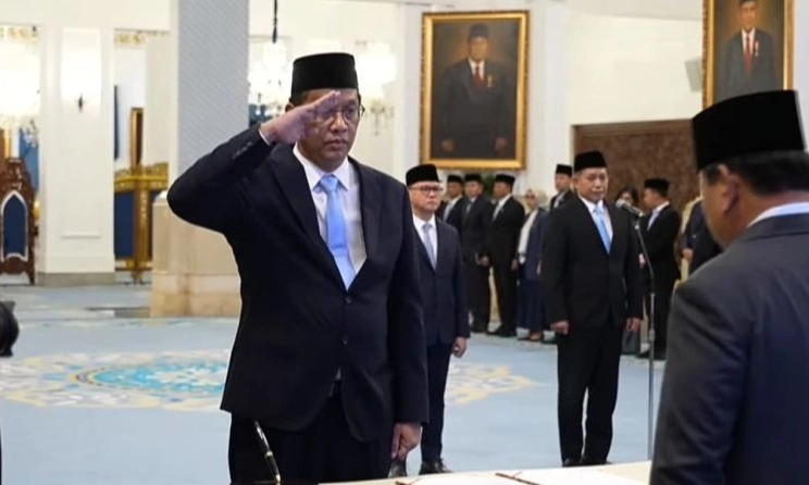 <p>Reshuffle Kabinet Kelima, Sri Mulyani Diganti</p>