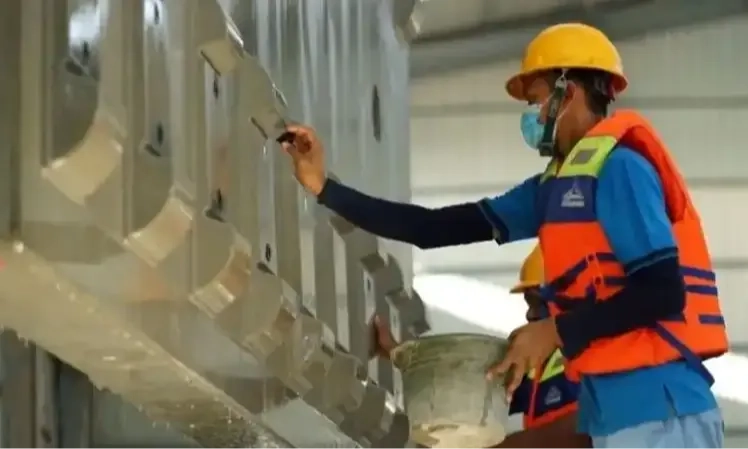 <p id="isPasted">WIKA Beton Bukukan Kontrak Baru Capai Rp2,53 Triliun</p>