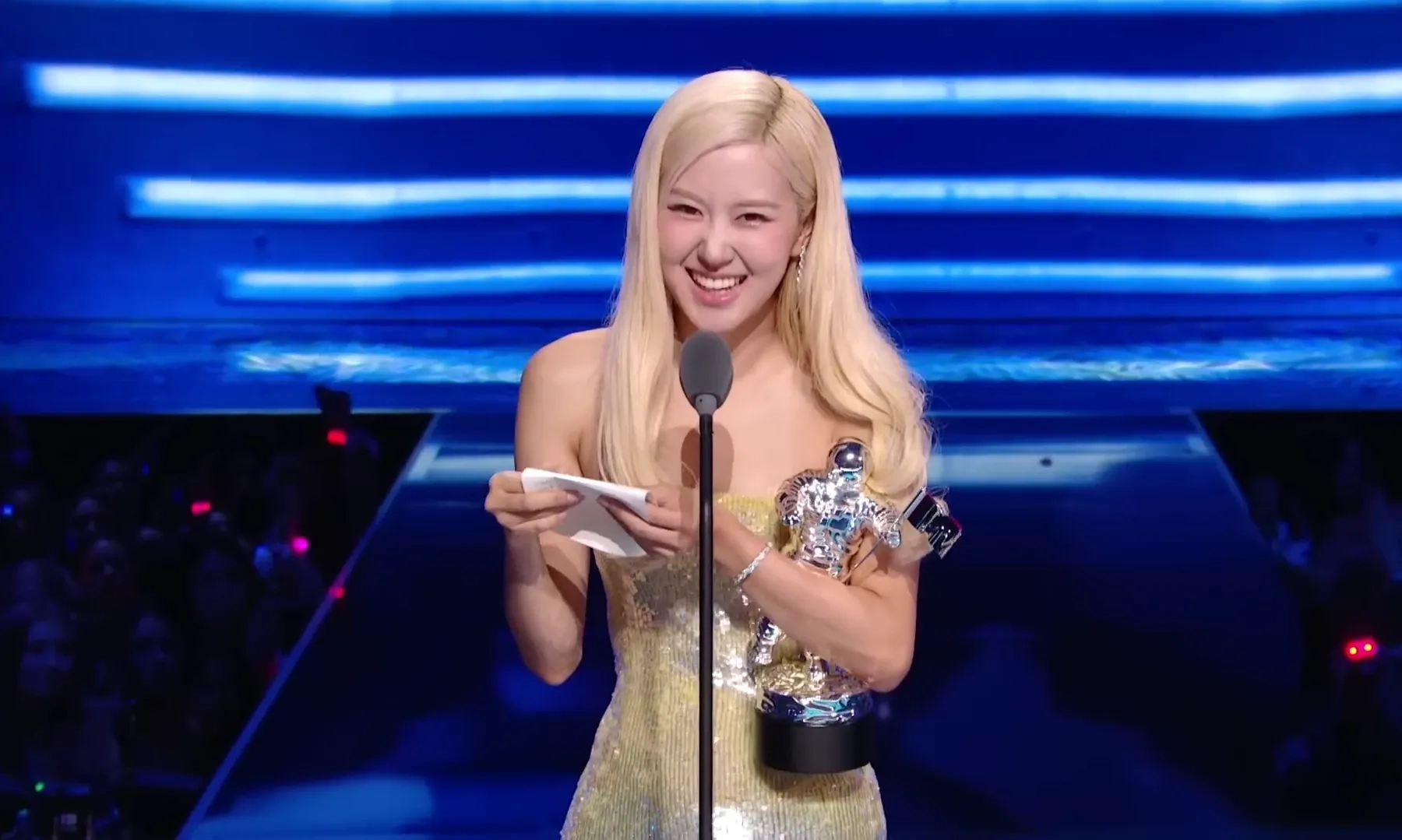 <p>Rose &quot;Blackpink&quot; Cetak sejarah Di MTV VMA 2025 Berkat Lagu &quot;APT.&quot;</p>