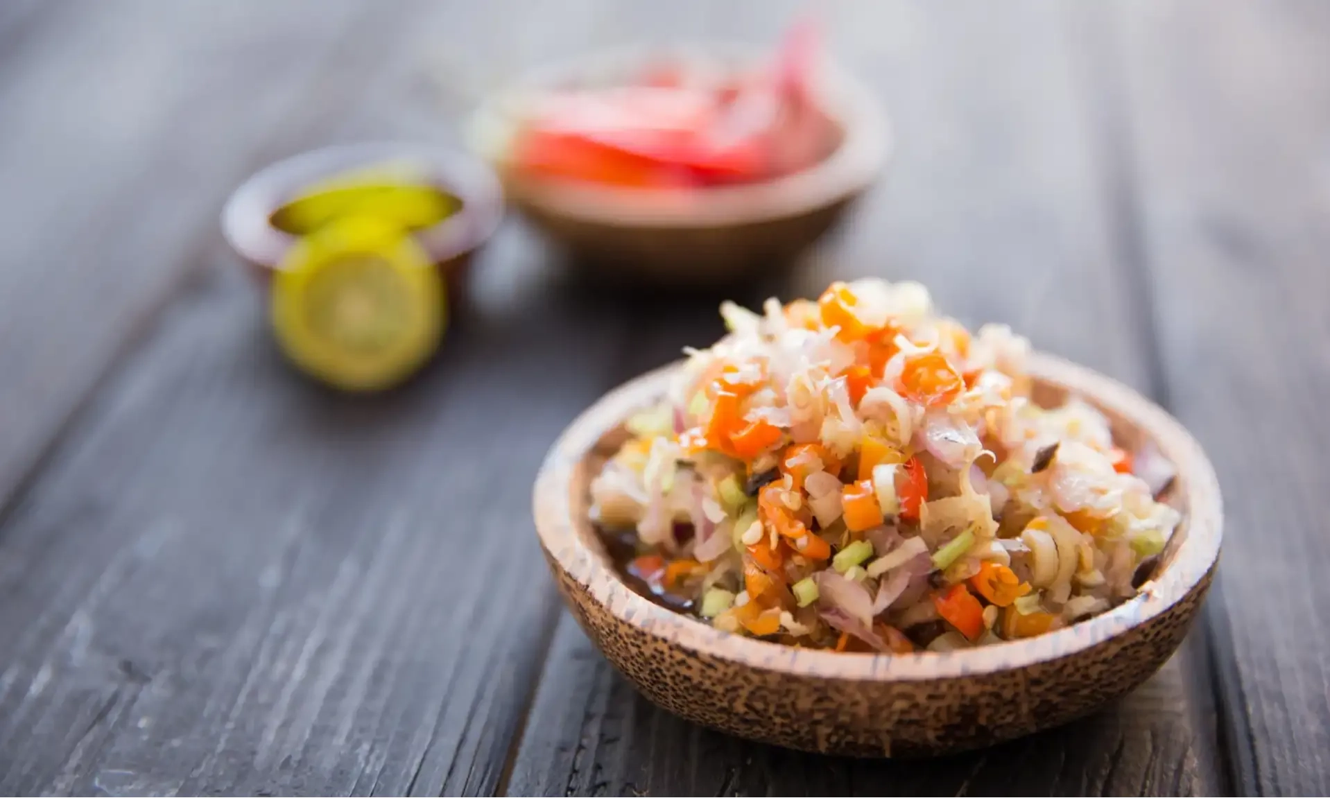 <p id="isPasted">9 Ragam Sambal Khas Nusantara, Wajib Dicoba!</p>