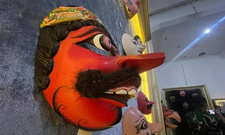 <p>Cirebon Bisa Jadi Pusat Riset Topeng Pertama Di Indonesia</p>