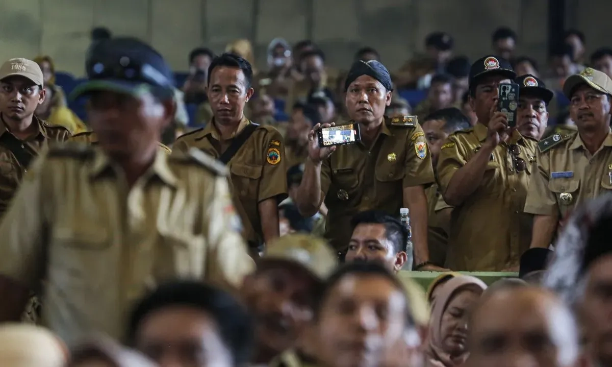 <p>Kopdes Mau Cairkan Pinjaman Rp200 T? Menkop: Buat Proposal Sederhana</p>