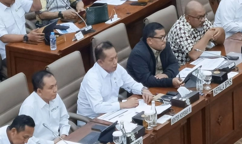 <p>Kemenkop Usul Tambahan Anggaran Perkuat Kopdes Merah Putih</p>