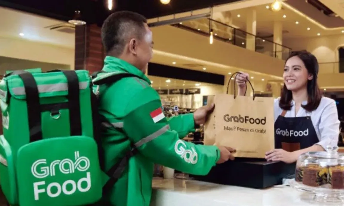 <p>Menteri UMKM: Paket Ekonomi 2025 Tebar UMKM-Ojol Insentif</p>