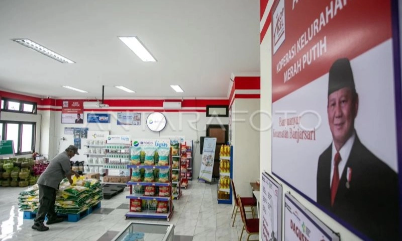 <p id="isPasted">Kemenkop Kembangkan Platform Digital Mendukung Kopdes Merah Putih</p>