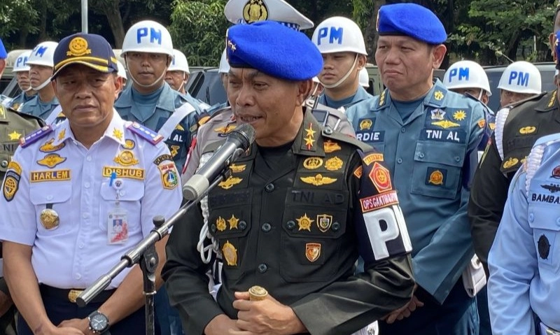 <p>TNI Tertibkan Penggunaan Sirine Dan Strobo</p>