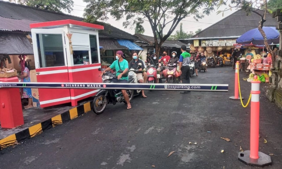 <p id="isPasted">BSS Parking Siap Melantai Di Pasar Modal RI</p>