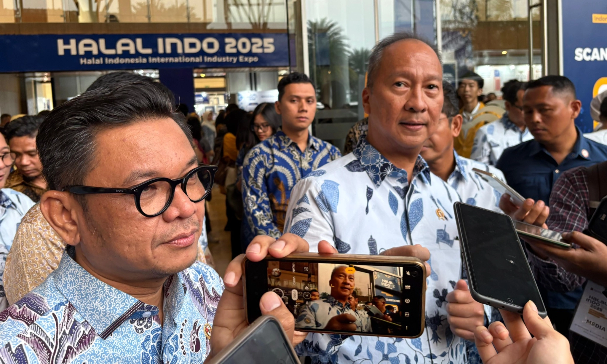 <p>Menperin Proyeksi Potensi Industri Halal 2028 Tembus US$3,36 T</p>