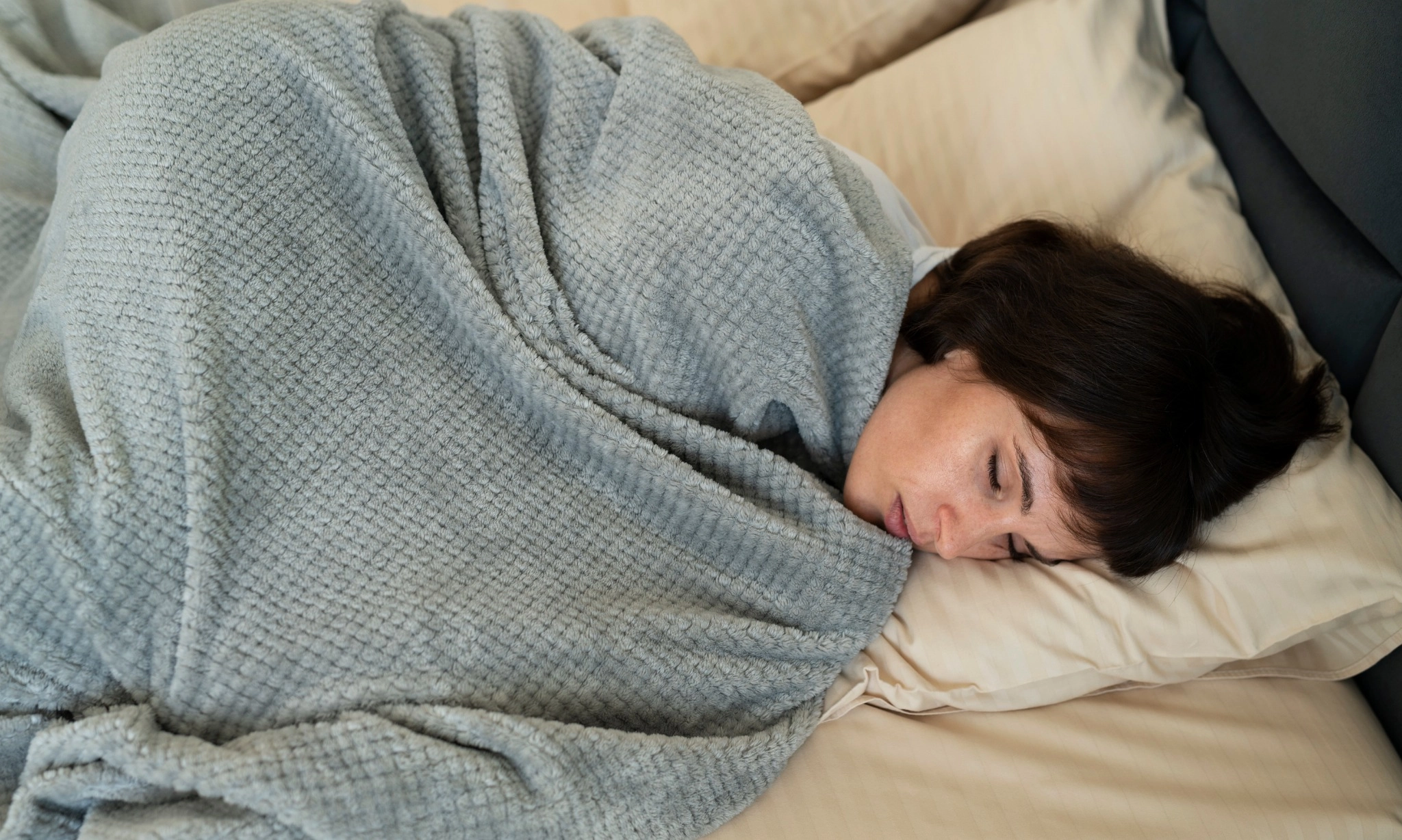 <p id="isPasted">Selimut Berat, Tren Baru Atasi Insomnia Dan Redakan Cemas</p>