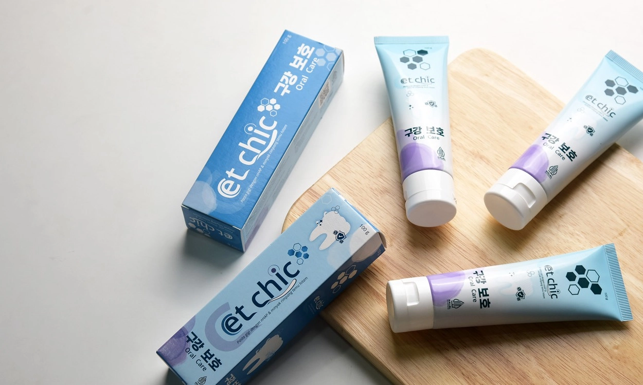 <p id="isPasted">Produk Oral Care Dengan Ekstrak Temu Hitam Buatan Peneliti IPB &nbsp;</p>