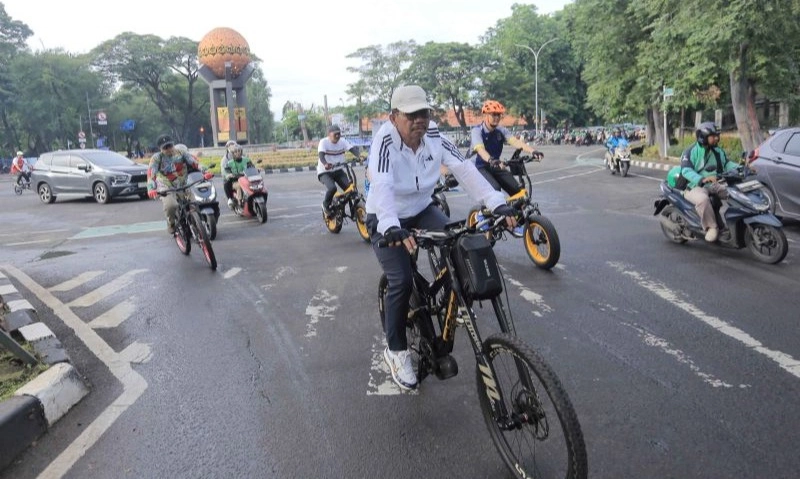 <p>ASN Kota Tangerang Dilarang Pakai Kendaraan Bermotor&nbsp;</p>