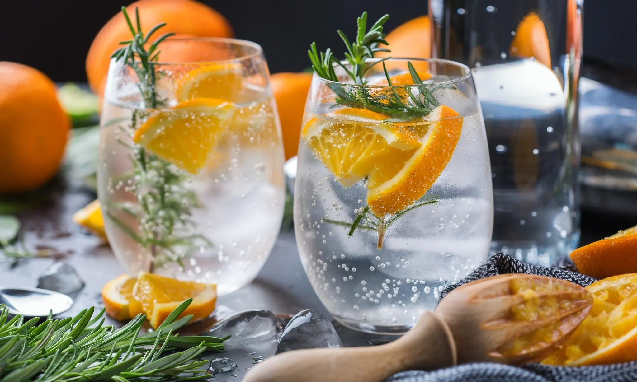 <p id="isPasted">Tren <em>Loaded Water&nbsp;</em>Yang Diklaim Bikin Energi Naik</p>