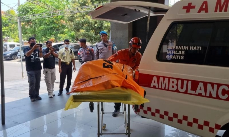 <p>SAR Temukan 4 Jenazah Santri Ponpes Sidoarjo&nbsp;</p>