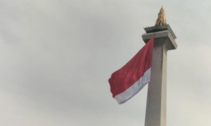 <p>TNI Jelaskan Peristiwa Merah Putih Robek</p>