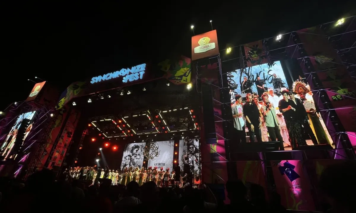 <p dir="ltr" id="isPasted">Guruh Gipsy Bawa Kemegahan Musik Dan Budaya Ke Synchronize Fest 2025</p>
