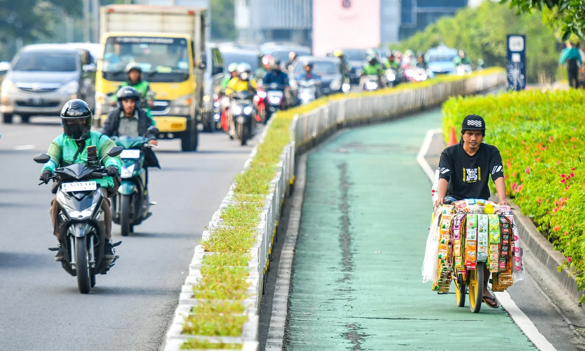 <p>Mimpi Bersepeda Dengan Aman Di Jalan Raya</p>