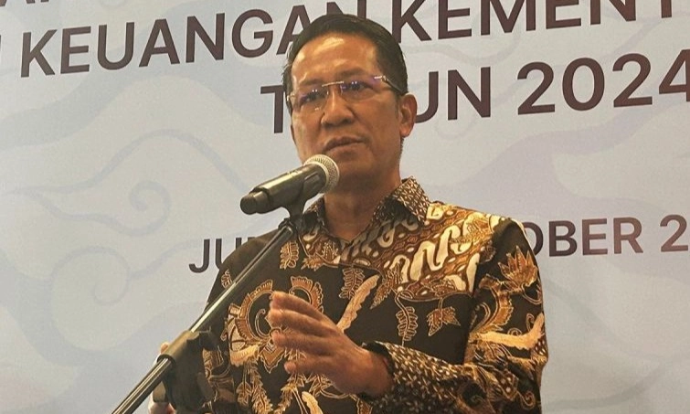 <p>Menkum: Pelaporan Pemilik Manfaat Perusahaan Wajib Melalui Notaris</p>