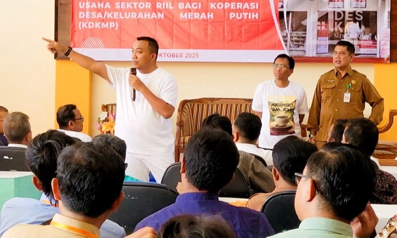 <p>Kopdes Merah Putih Maju, Pemkab Beri Rp100 Juta Untuk Desa</p>