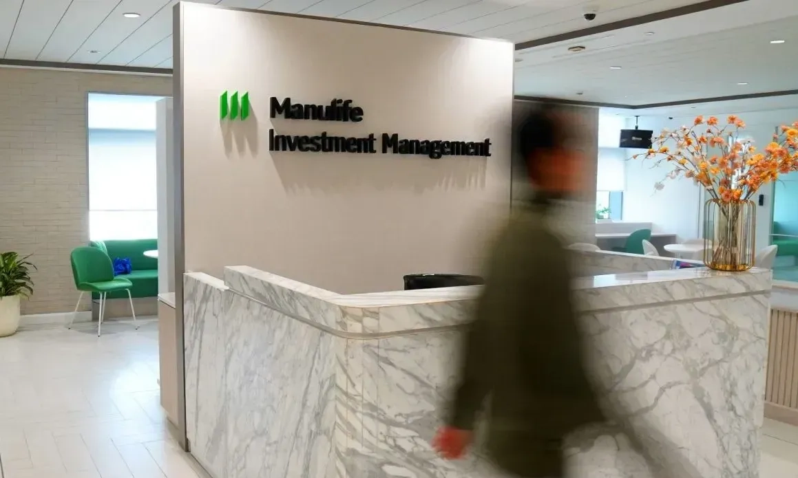 <p dir="ltr" id="isPasted">OJK: Akuisisi MAMI dan Schroders Masih Diproses</p>