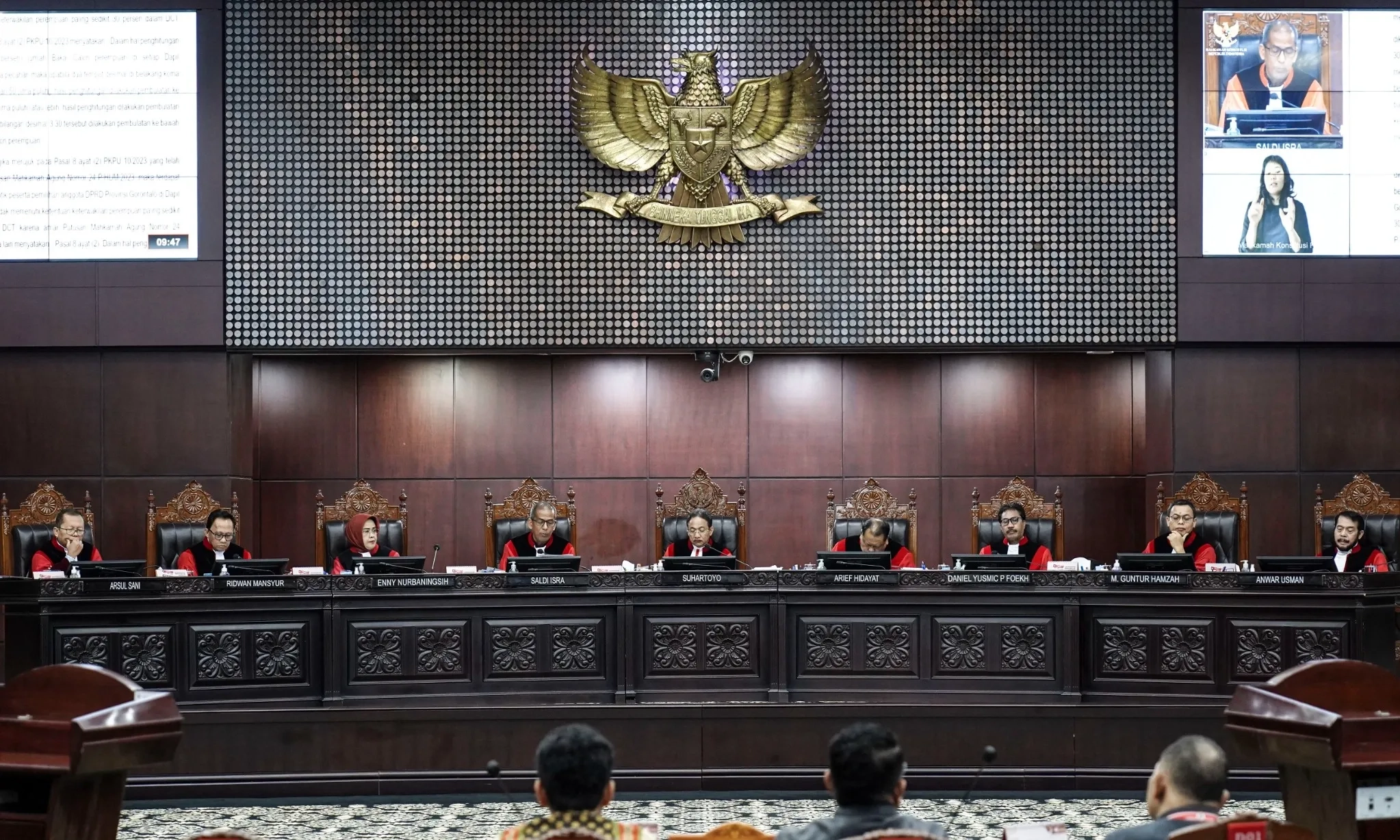 <p>Hakim MK Soroti Kontradiksi Aturan Jabatan Sipil Diisi Prajurit TNI</p>