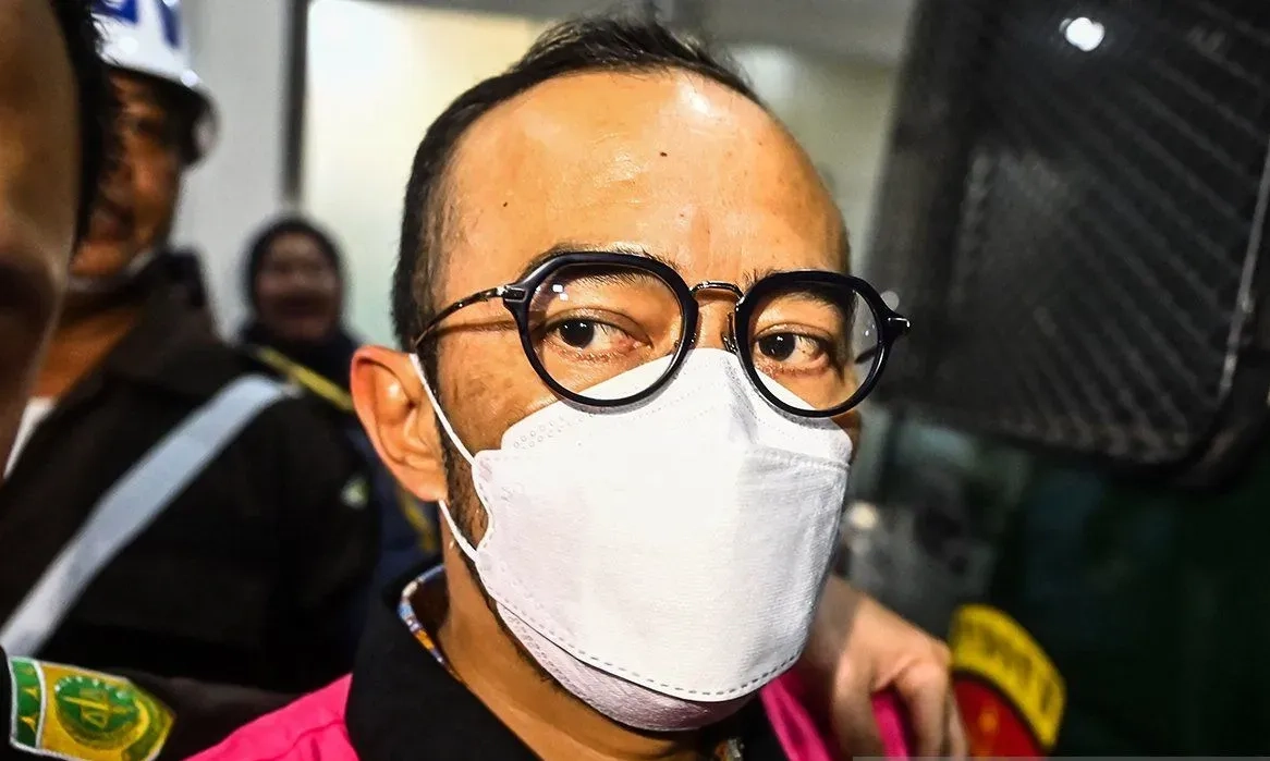 <p>Eks Dirut Pertamina Patra Niaga Didakwa Perkaya 2 Perusahaan Singapura Secara Ilegal</p>