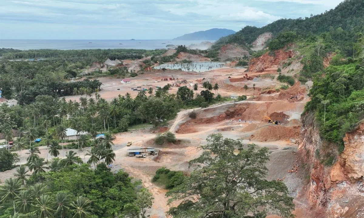 <p>DPR Minta Polda Tindak Tegas 25 Tambang Nikel di Sultra</p>