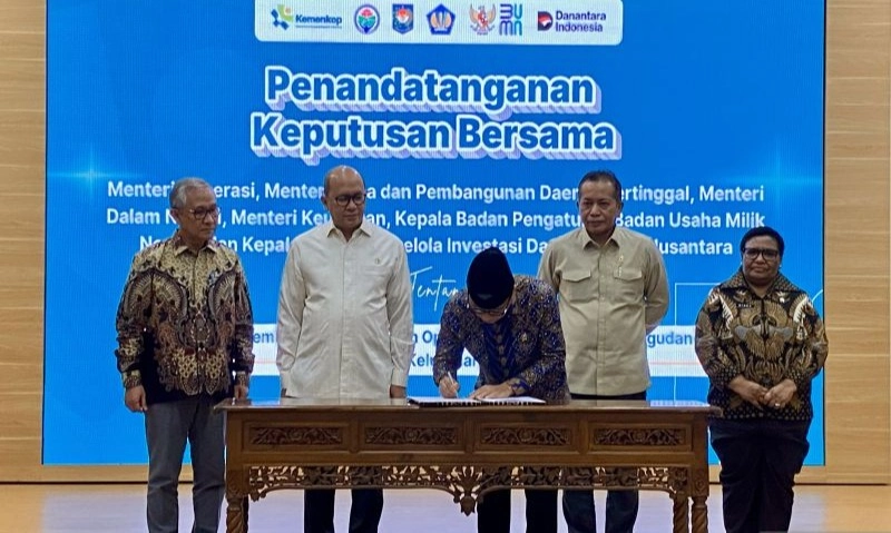 <p id="isPasted">SKB Diteken, Pemerintah Gas Pembangunan Gerai Kopdes Merah Putih</p>