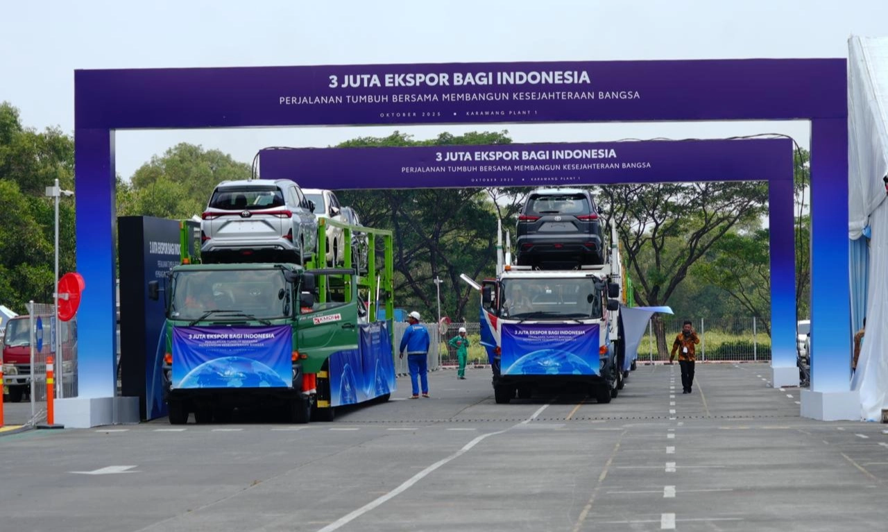 <p>Nilai Tambah Rp804 T! Menperin Apresiasi Ekspor Toyota Tembus 3 Juta Unit</p>