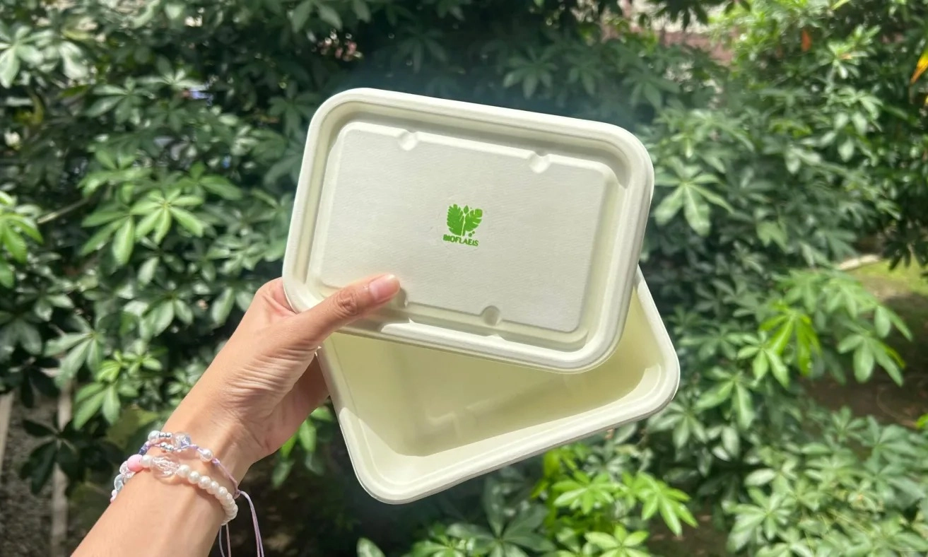 <p>Limbah Kelapa Sawit Disulap Jadi Wadah Makan <em>Styrofoam</em> Ramah Lingkungan</p>