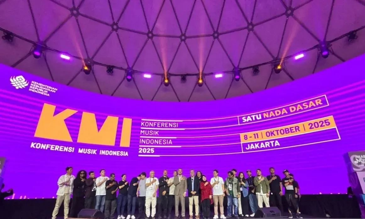 <p dir="ltr" id="isPasted">KMI 2025 Hasilkan Sejumlah Rekomendasi Pemajuan Ekosistem Musik</p>