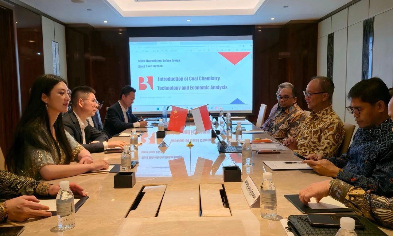 <p id="isPasted">Menperin: Indonesia Punya Potensi Besar Kembangkan Industri <em>Coal To Chemical</em></p>