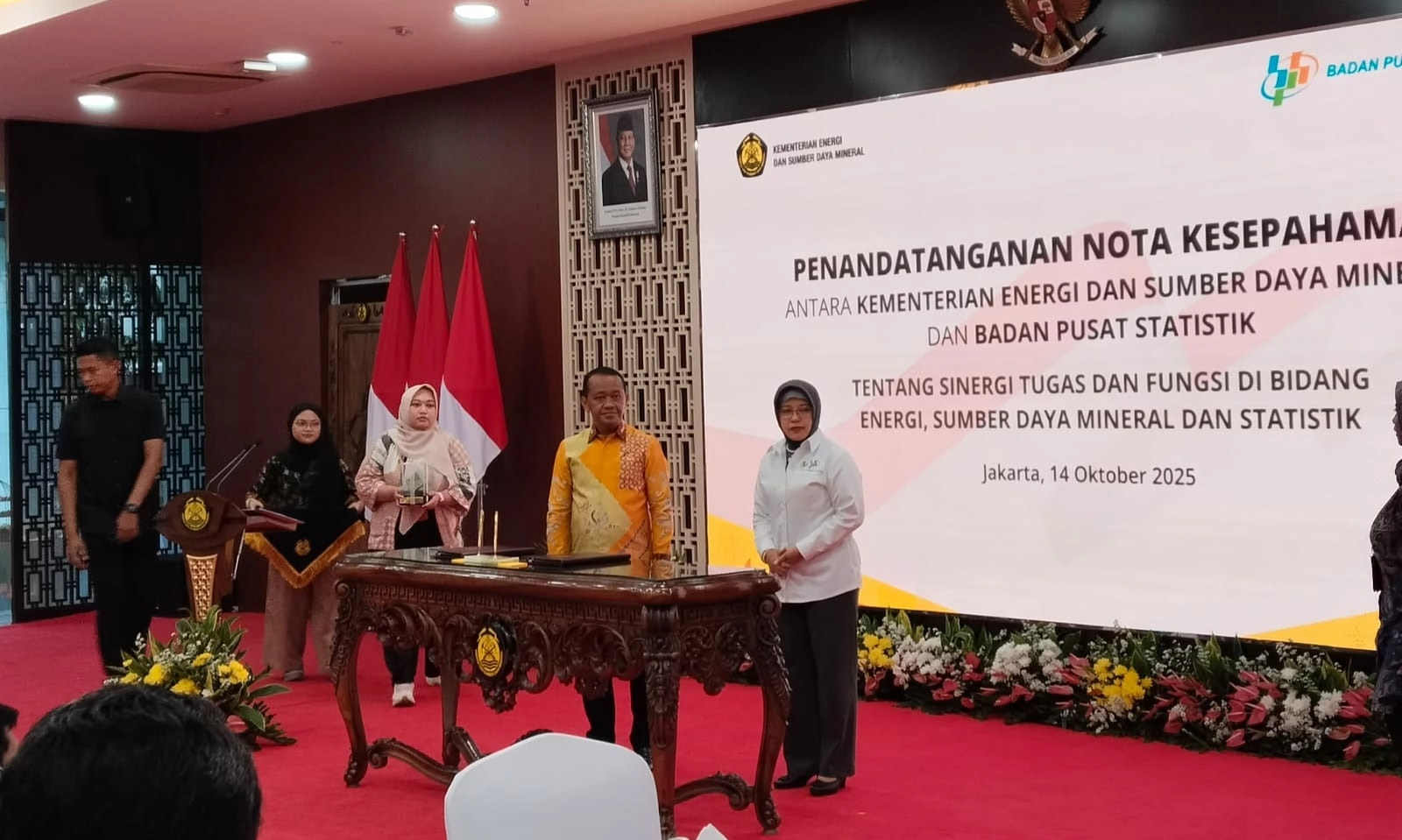 <p>Bahlil Minta Publik Percaya Data BPS, Bukan Sosmed </p>