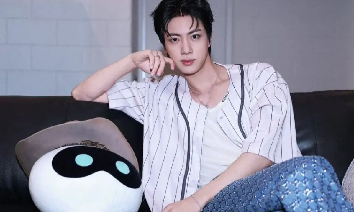 <p>Jin &quot;BTS&quot; Idol Paling Berkontribusi Dalam Promosi Wisata Korea</p>