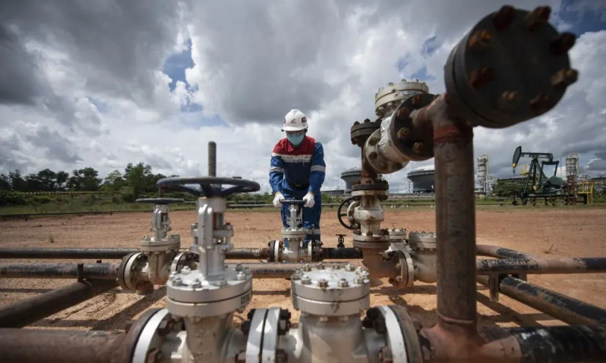 <p>Tembus US$66,81/Barel! Konflik Rusia-Ukraina Picu Kenaikan ICP</p>