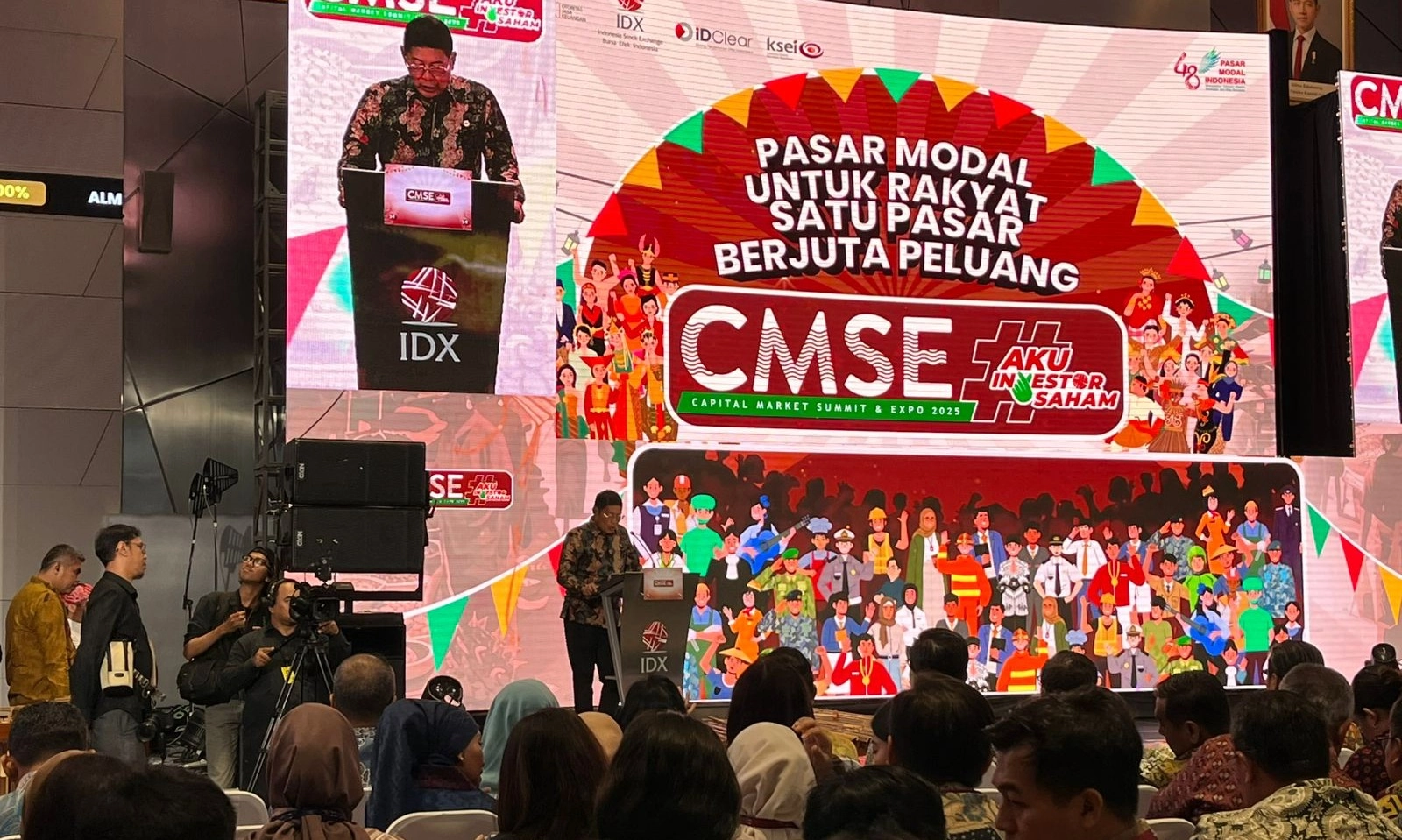 <p id="isPasted">CMSE 2025 Usung Tema Pasar Modal untuk Rakyat, Satu Pasar Berjuta Peluang</p>