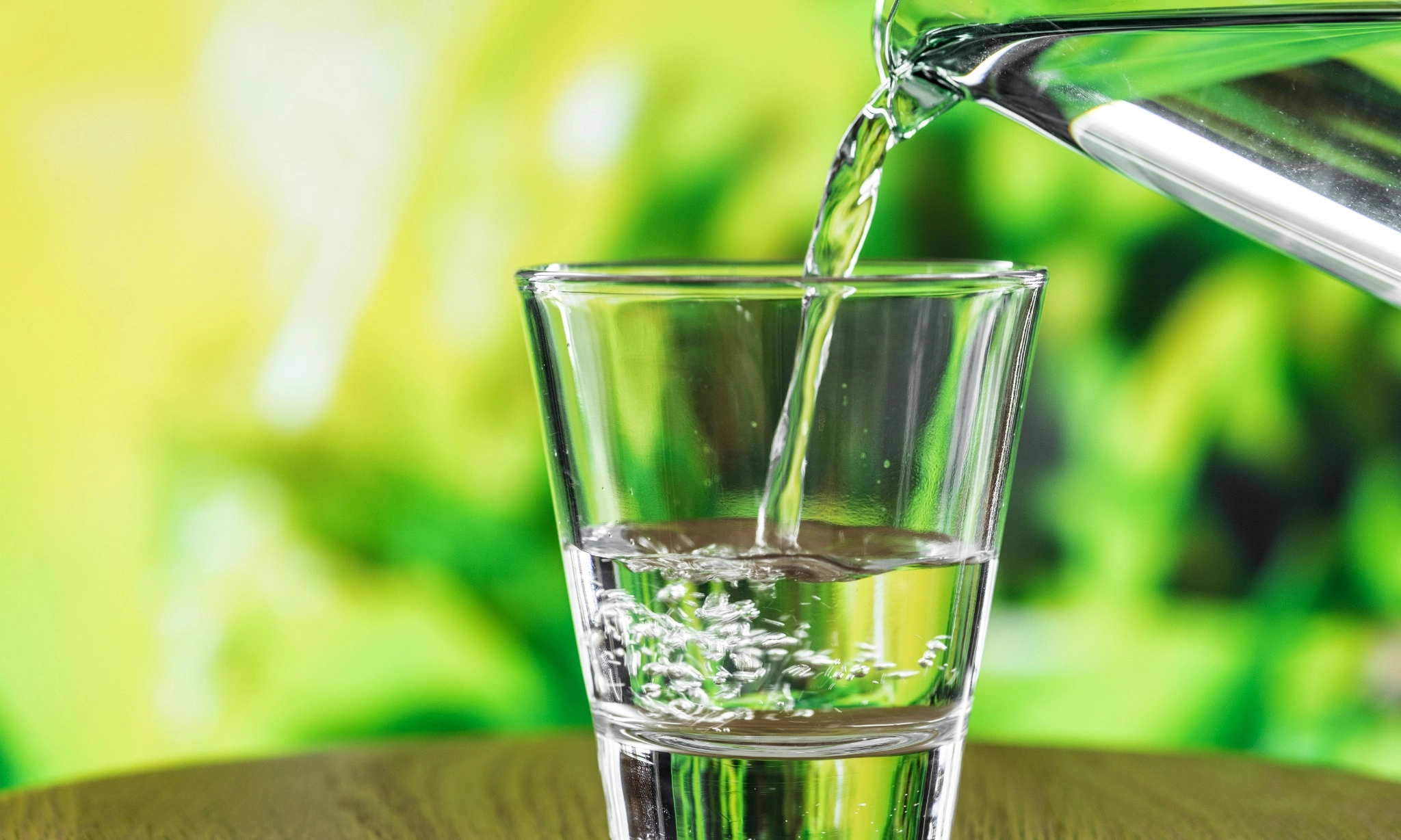 <p>Air Minum Kemasan Seharga Rp3 Juta Disajikan Di Paris Fashion Week</p>