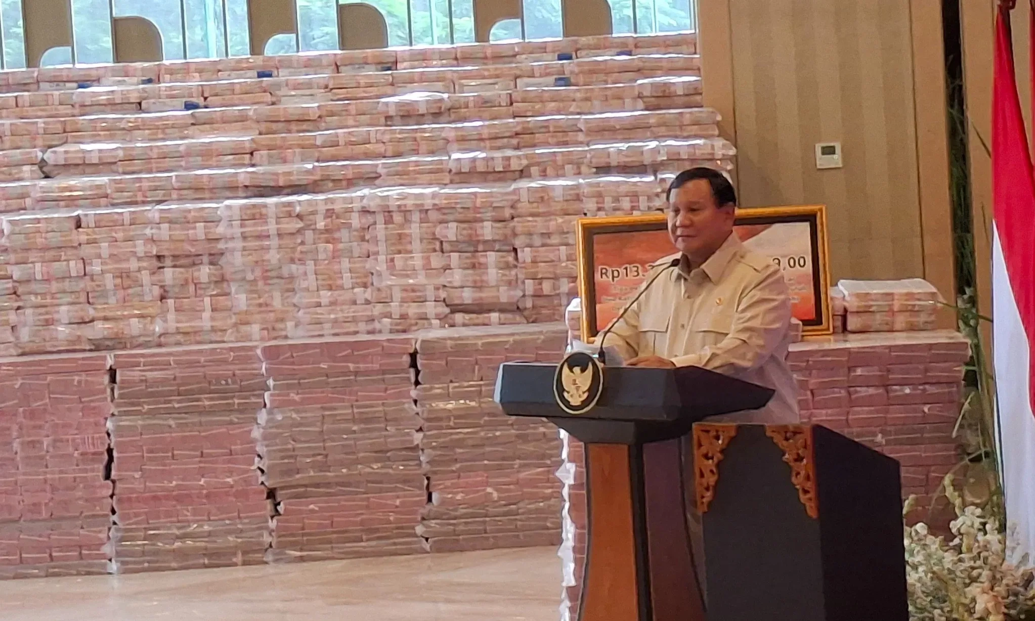 <p>Prabowo Pakai Uang Sitaan Korupsi Untuk Renovasi 8.000 Sekolah</p>