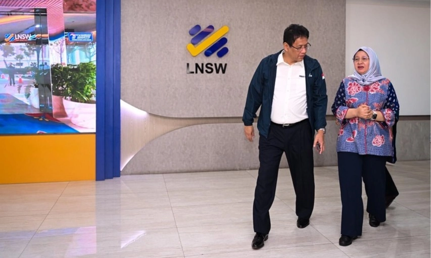 <p>Impor Pakaian-Tas Ilegal Distop, Menkeu Ancam Denda Importir Balpres!</p>