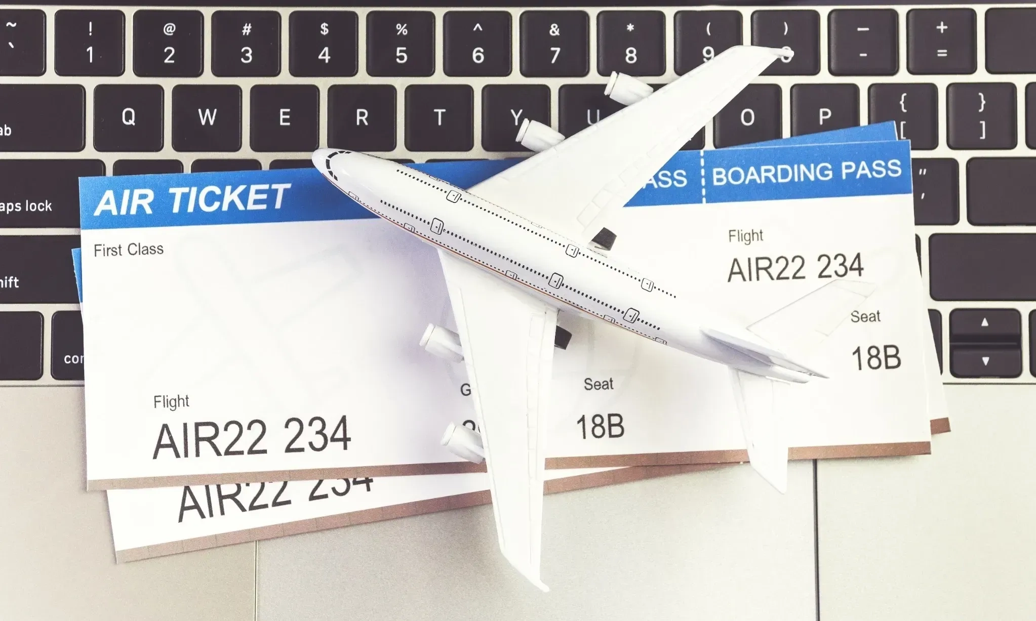 <p id="isPasted">Hore! Pemerintah Beri Diskon Tarif Tiket Pesawat Pada Natal-Tahun Baru</p>