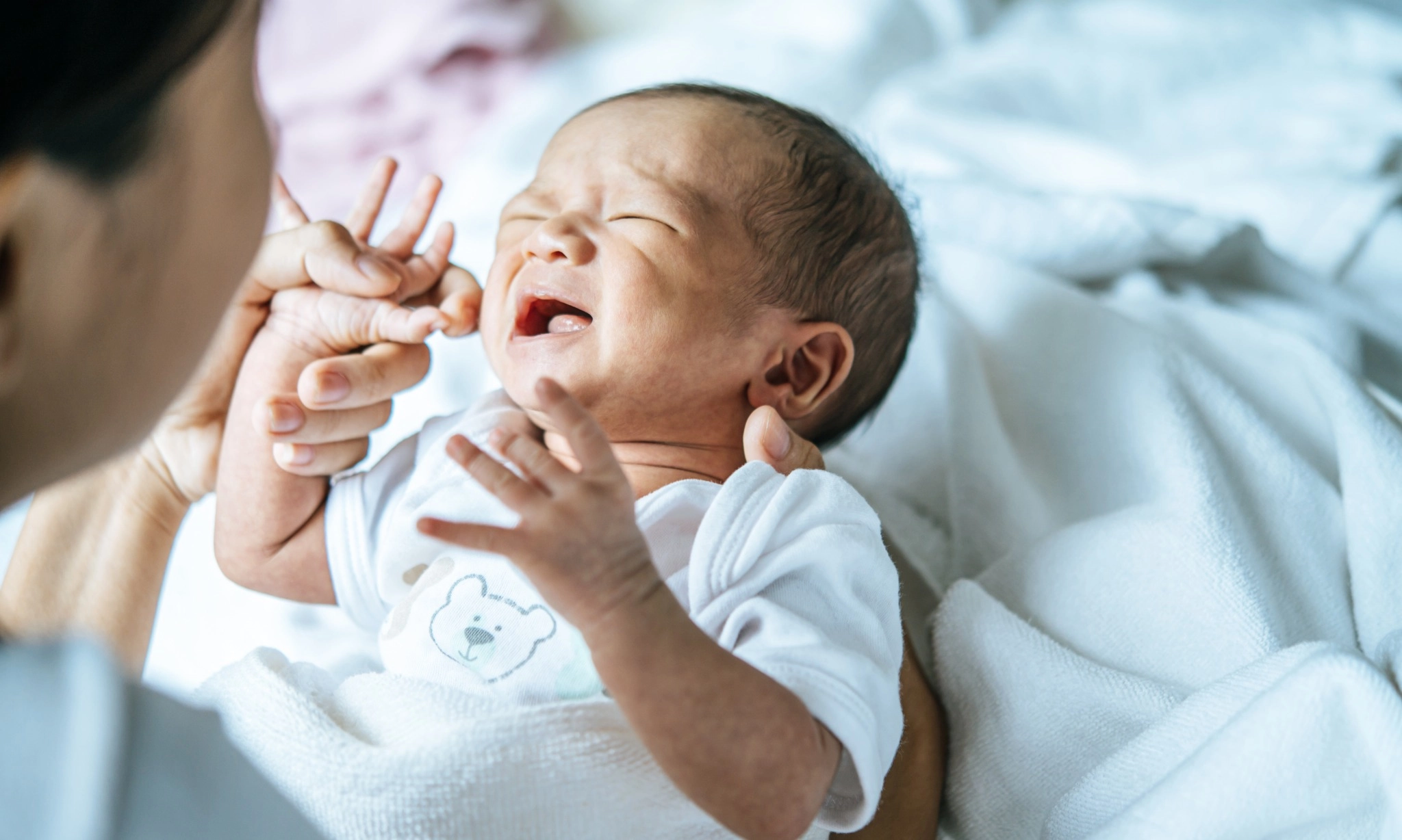 <p>Kenali Penyebab Bayi Rewel, Dari Overstimulasi Hingga Perut Kembung</p>