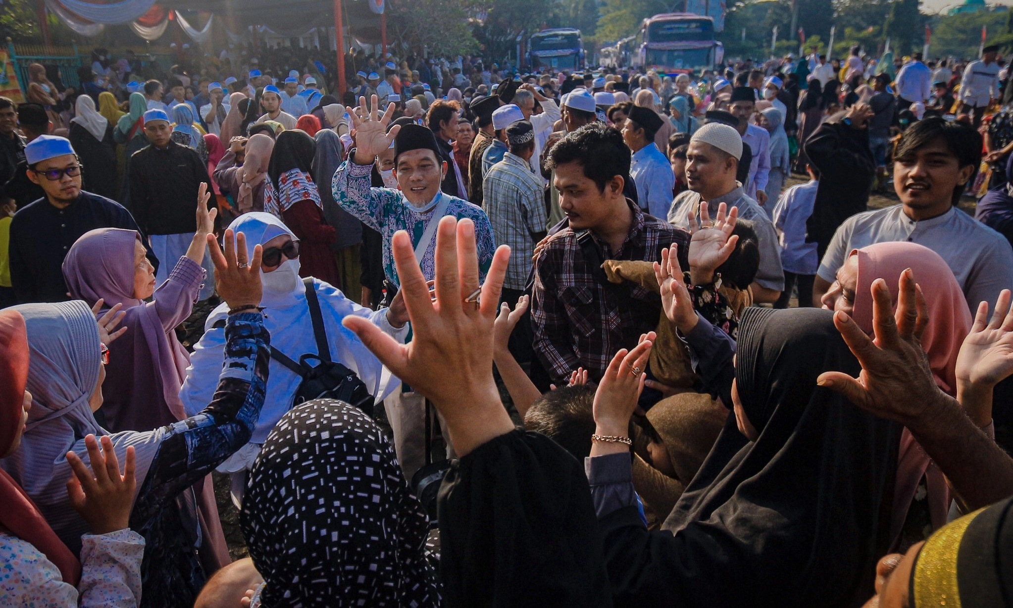 <p>Pemerintah Tetapkan Antrean Haji Kini 26 Tahun</p>