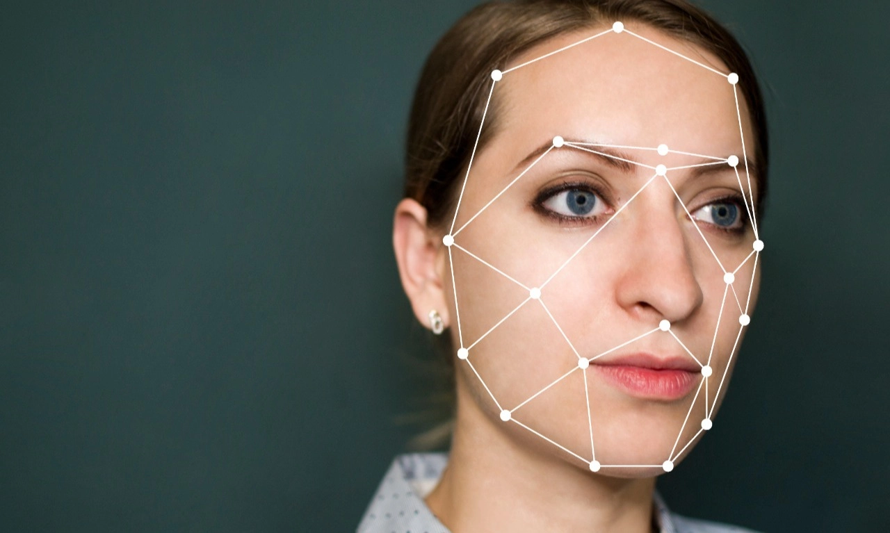 <p>Bawaslu Sebut<em>&nbsp;Deepfake</em> Perburuk Kualitas Pemilu</p>