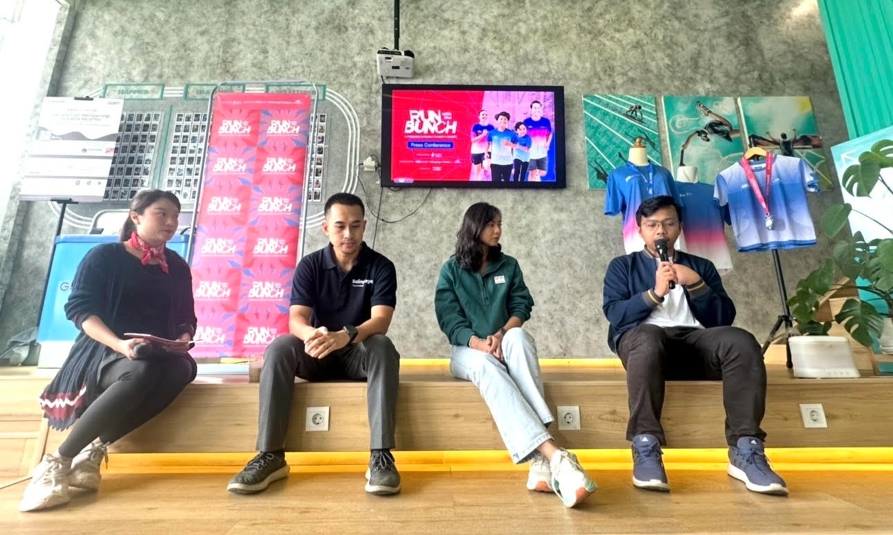 <p id="isPasted">Run With The Bunch 2025, Berlari Demi Kesetaraan Pendidikan</p>