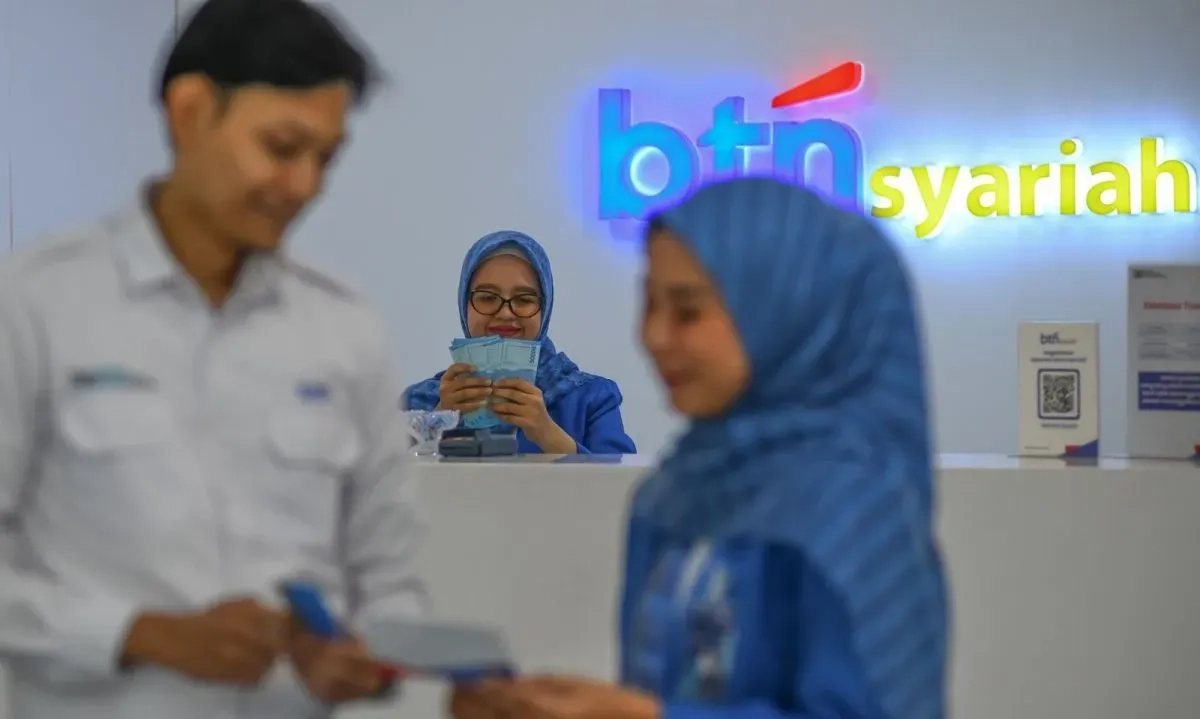 <p class="query-text-line ng-star-inserted" id="isPasted">Perkuat Perbankan Syariah RI, Regulator Terbitkan 2 POJK Baru</p>