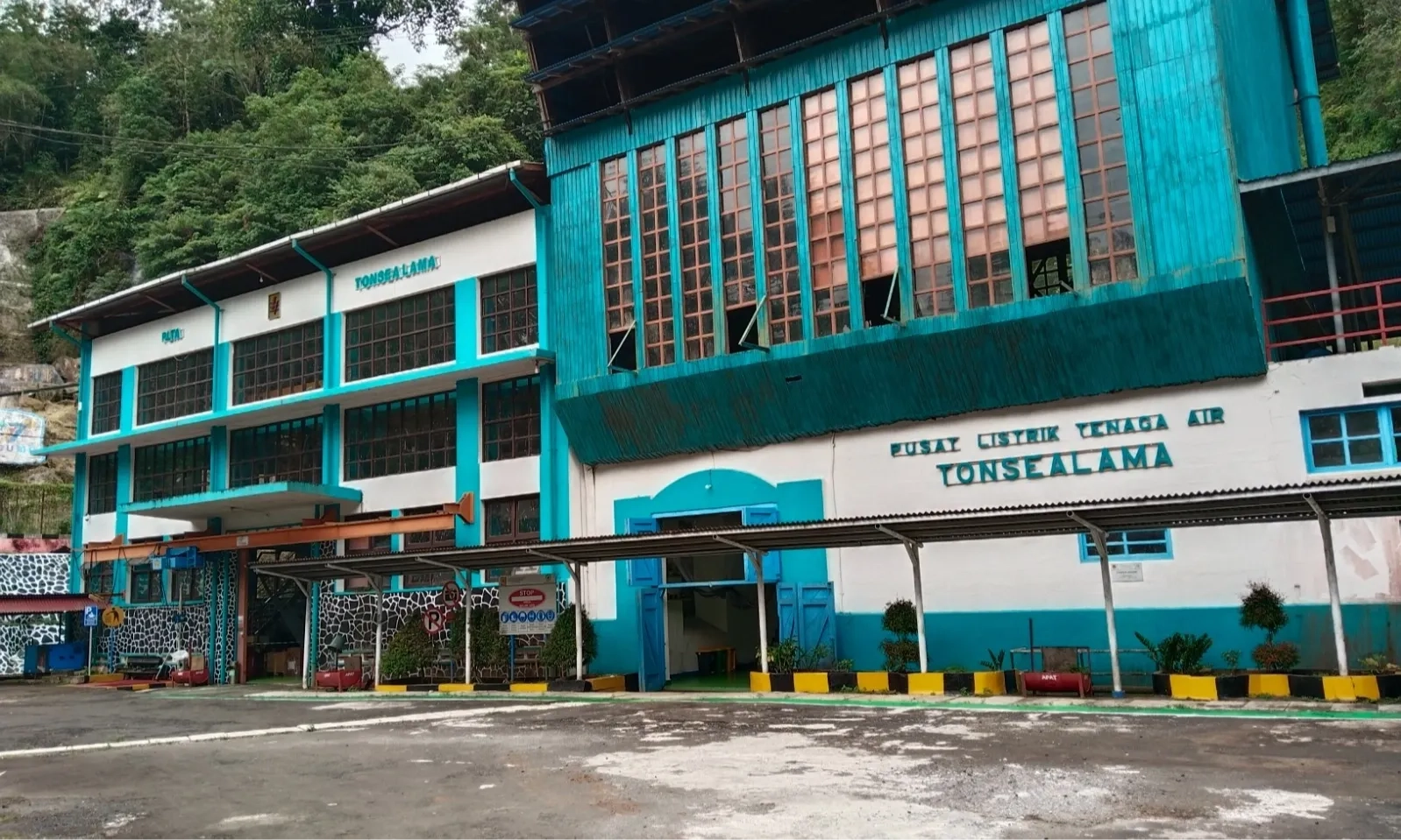 <p id="isPasted">PLTA Tonsealama, Penopang Terang Celebes Dari Pelosok Minahasa</p>