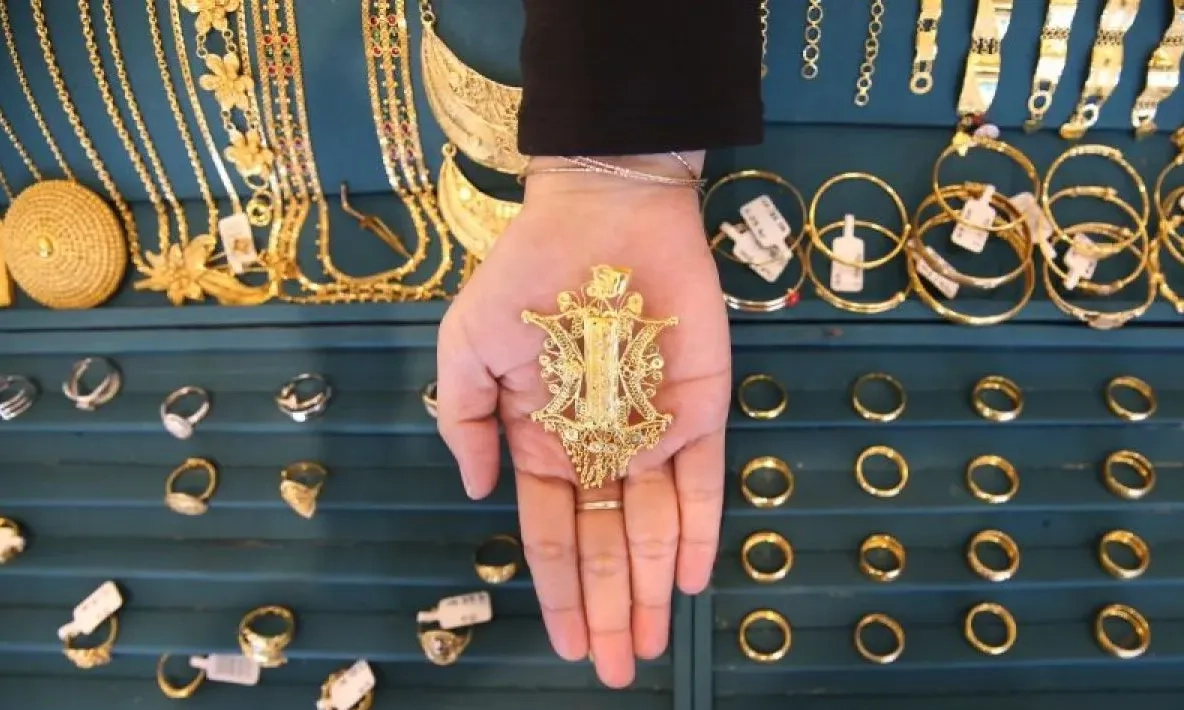 <p>Inflasi Oktober 0,28%, Emas Perhiasan dan Cabai Merah Pemicunya</p>