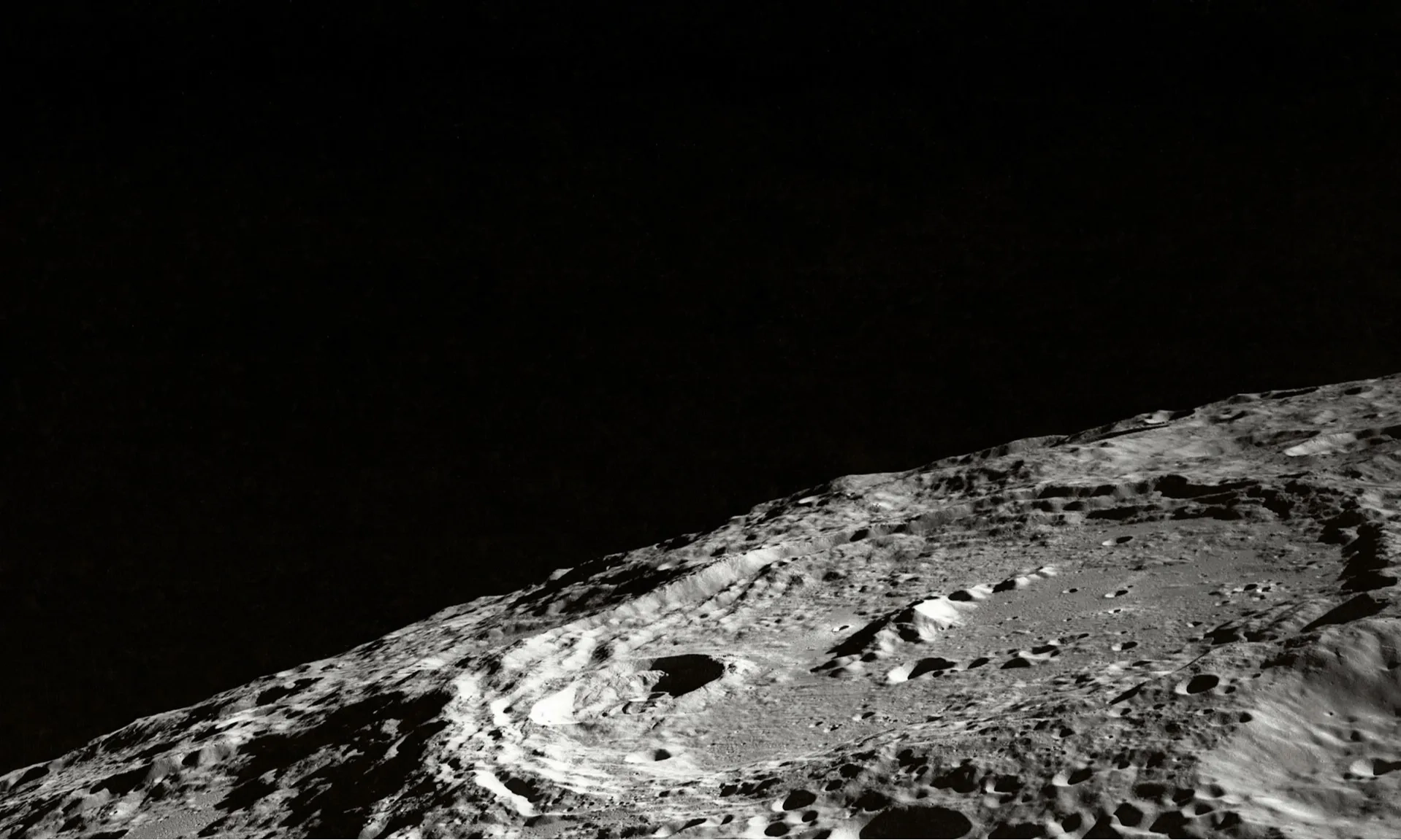 <p>China Targetkan Misi Pendaratan Berawak Di Bulan Pada 2030</p>