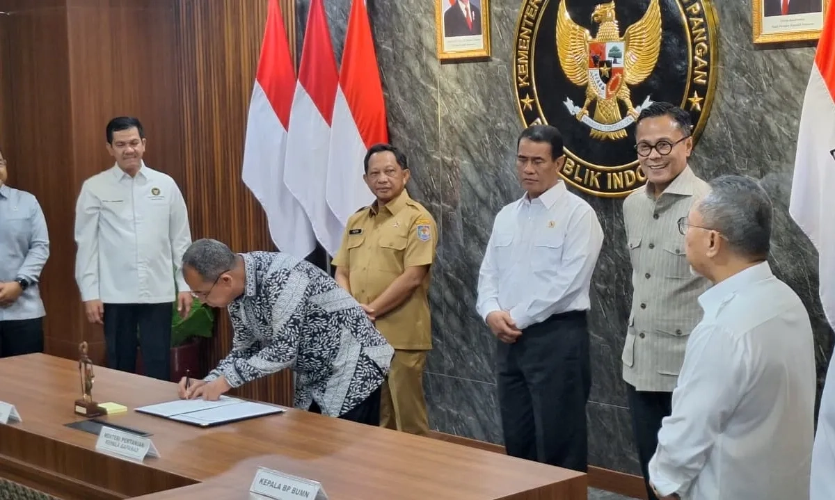 <p>Lewat SKB, Pemerintah Resmi Bangun 100 Gudang Baru Bulog</p>