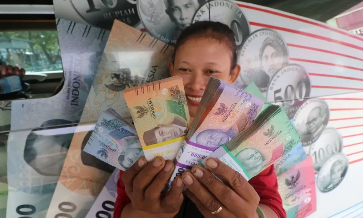 <p>Bisa Lesatkan Inflasi, DPR Desak Pemerintah Penuhi Syarat Redenominasi Rupiah</p>